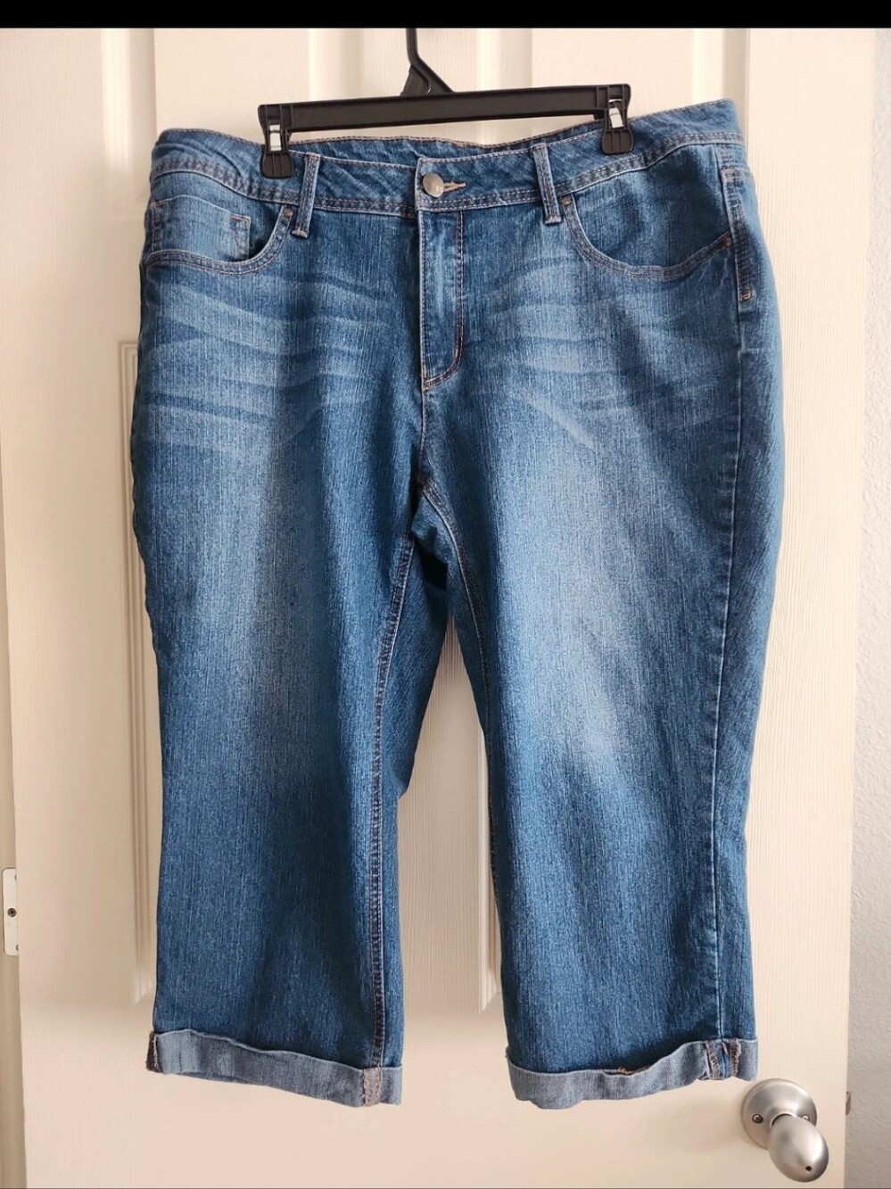Denim Capri Jeans